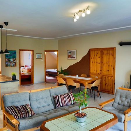 Apartman Fuzfa Balatonmáriafürdő المظهر الخارجي الصورة